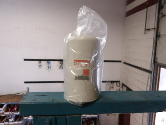 compare product Lube Filter